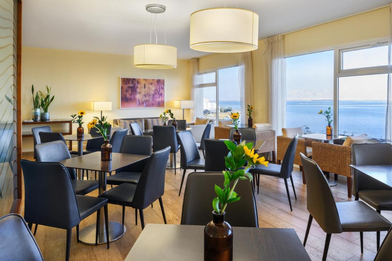 Nevo By Isrotel Collection Ейн Бокек Екстериор снимка The lounge at Tallinn Airport